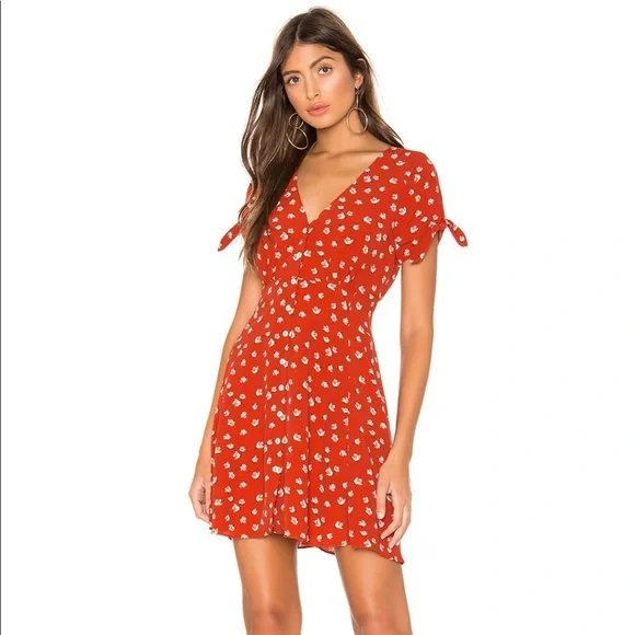 Heartloom Dresses | Heartloom Alina Mini Dress Red Floral | Color: Orange/Red | Size: S | Chienw's Closet